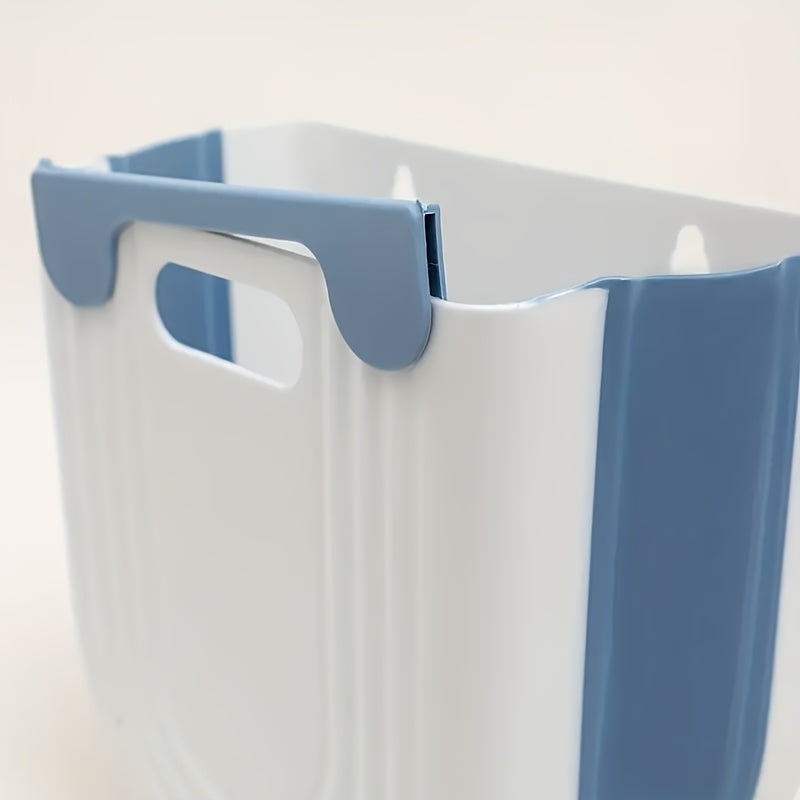 Space-saving folding trash can with cabinet hook